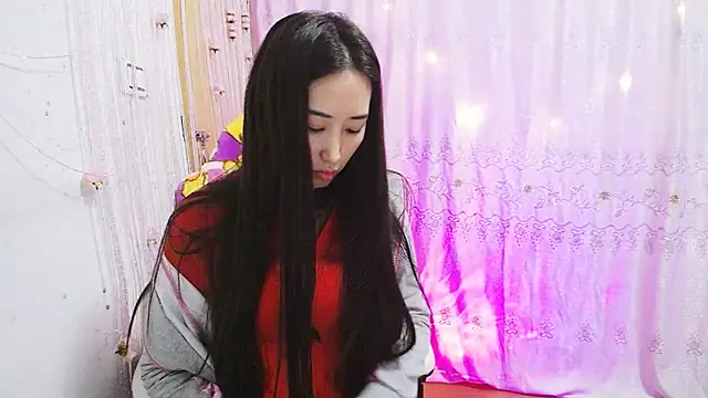 美女hebe0013在线直播