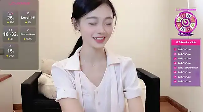 美女Mila825在线直播