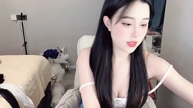 美女Tianxinbebe在线直播