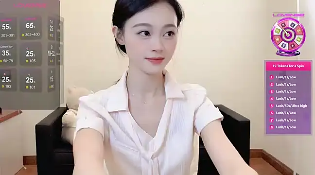 美女Mila825在线直播