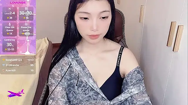 美女yuanyuanxo在线直播