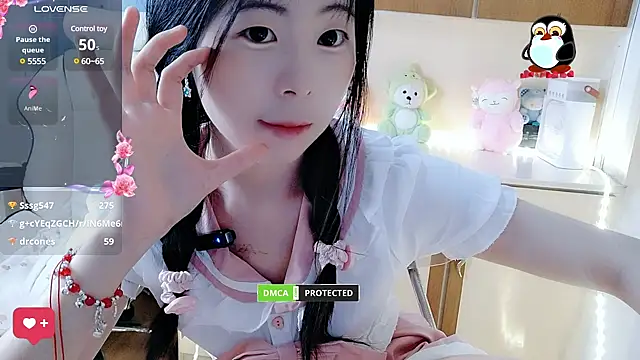 美女mengyao1314在线直播