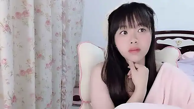 美女JUlia-338894在线直播