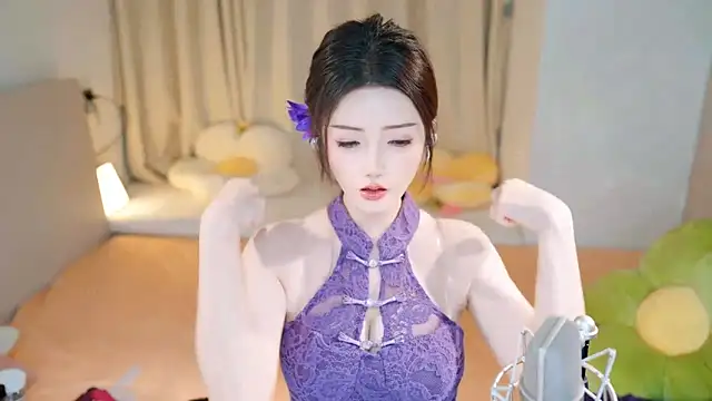 美女Eimile在线直播