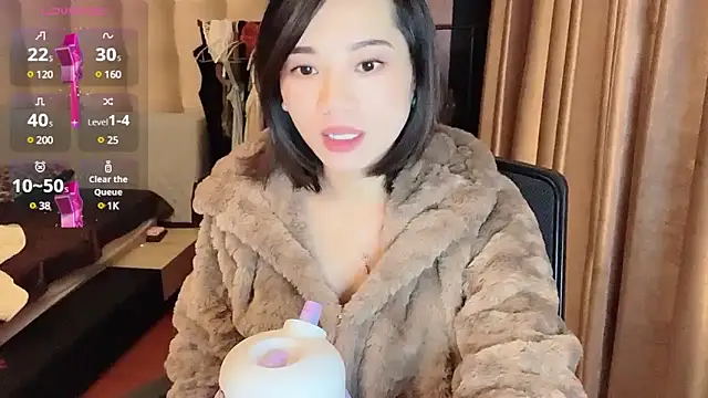 美女ttkx666在线直播