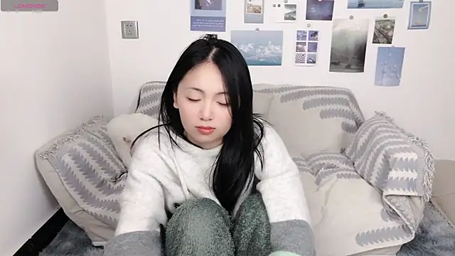 美女LiLiYbaby在线直播