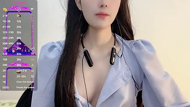 美女MiaRosey在线直播