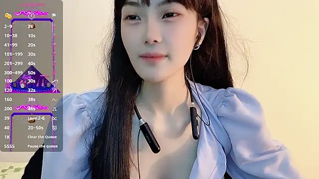 美女MiaRosey在线直播