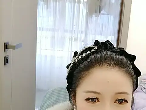 美女starsqimei在线直播