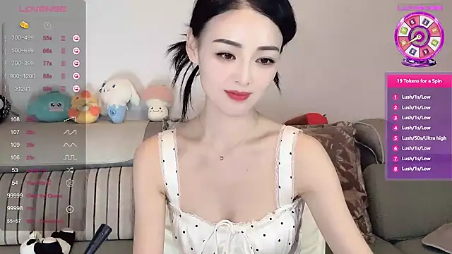 美女Mia826在线直播