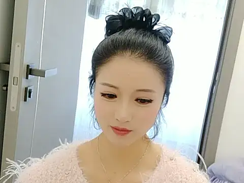 美女starsqimei在线直播