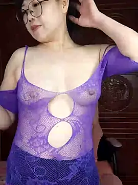 美女daeyulin在线直播