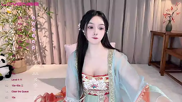 美女GeGe_Highness在线直播