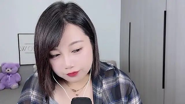 美女DAmeili9在线直播