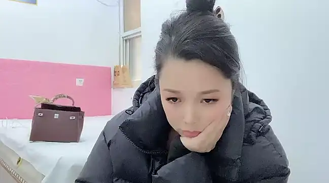 美女kk_lele在线直播