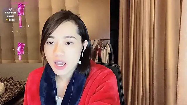 美女ttkx666在线直播