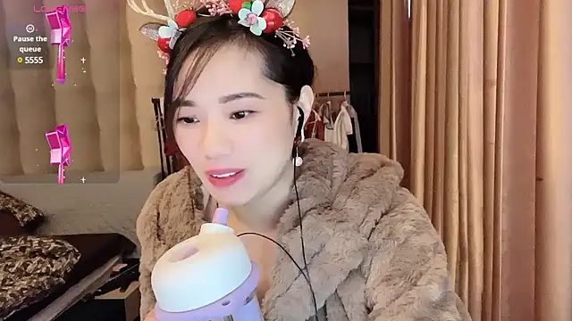 美女ttkx666在线直播