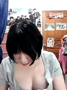 美女cindy01113520在线直播