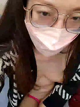 美女Lu_Nana在线直播