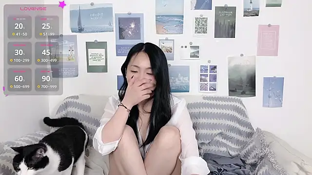 美女LiLiYbaby在线直播