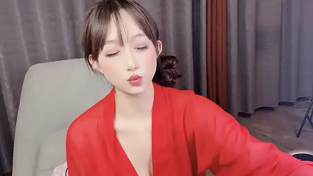 美女xiaotaozi163在线直播