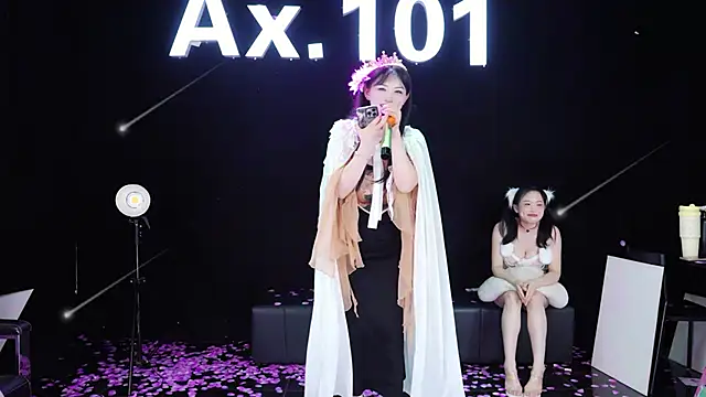 美女XMH100在线直播