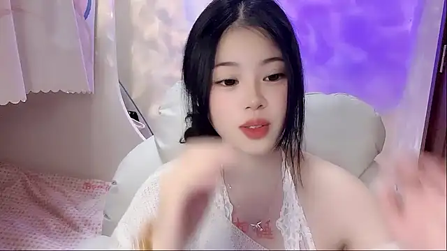 美女HelloKitty-qiqi在线直播