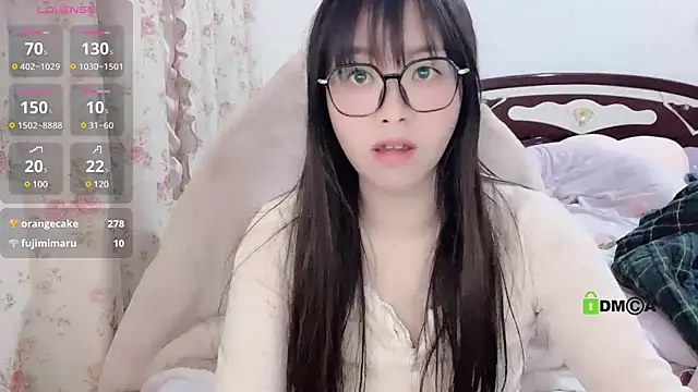 美女rourou888在线直播