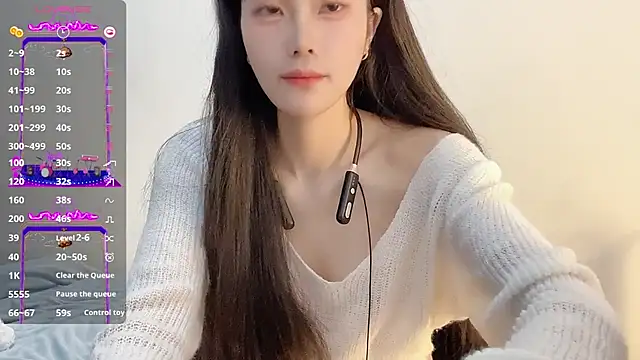 美女MiaRosey在线直播