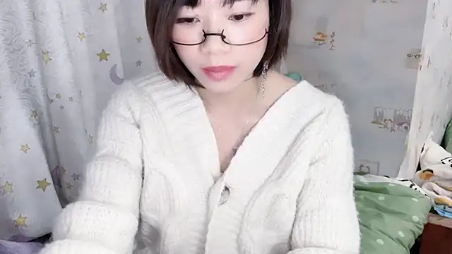 美女ttkx666在线直播