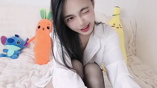 美女kitten_229在线直播