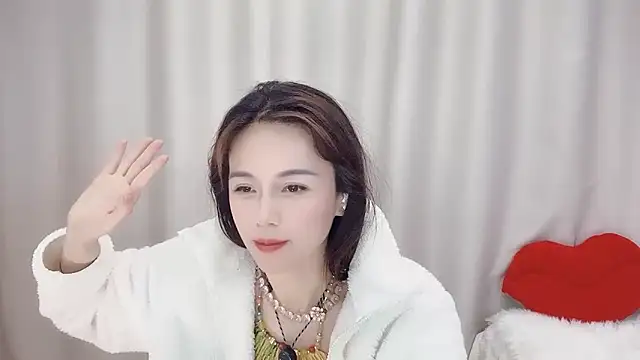 美女Alina-688-在线直播