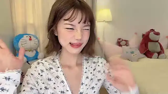 美女Onekitty在线直播