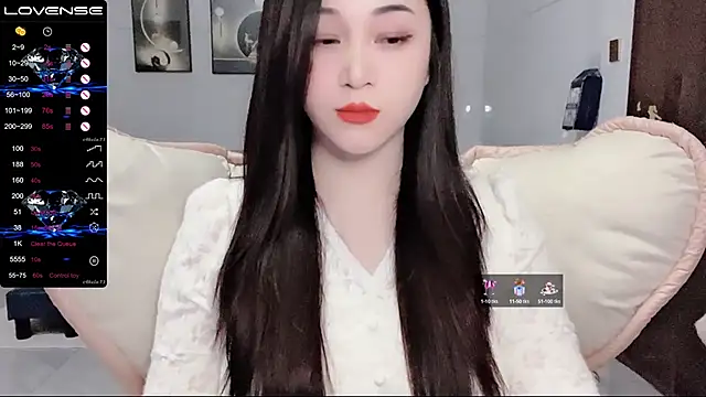 美女kolll88在线直播