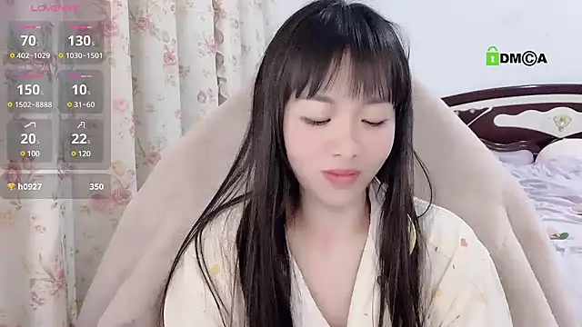 美女rourou888在线直播