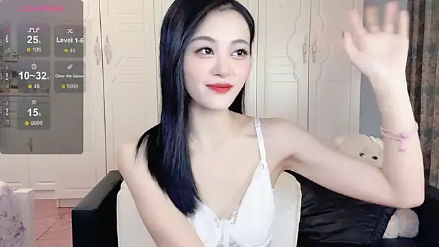 美女Mila825在线直播