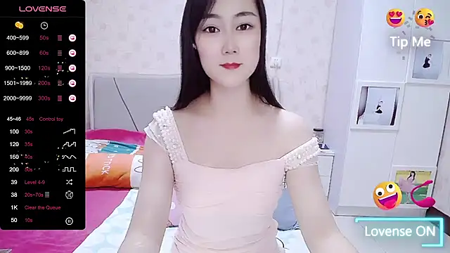 美女Elvira_baby在线直播