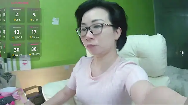 美女xiaocai996在线直播