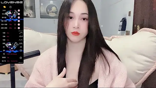 美女kolll88在线直播