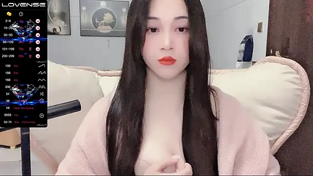 美女kolll88在线直播