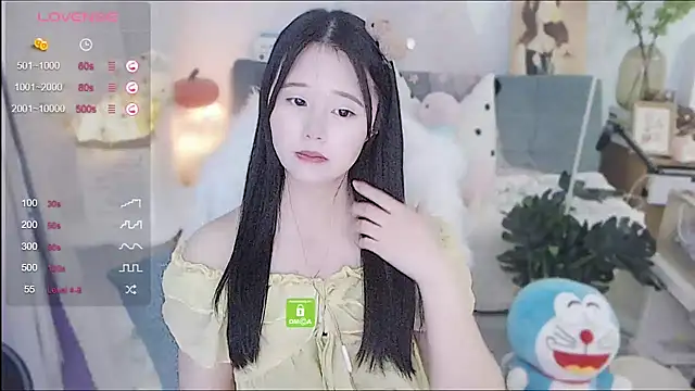 美女VooVooC在线直播