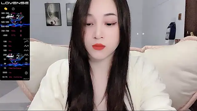 美女kolll88在线直播