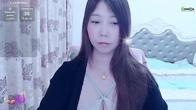 美女-Shirleyni_在线直播