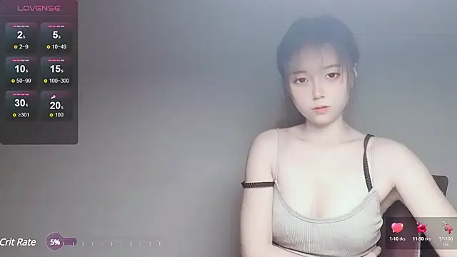 美女VaerySaenz在线直播