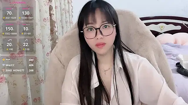 美女rourou888在线直播