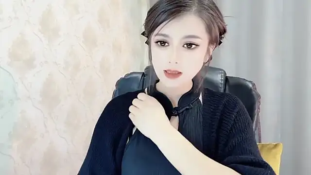 美女VIWVI在线直播