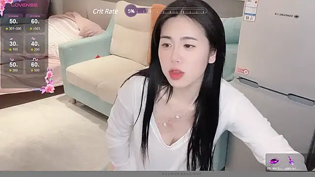 美女kkvvcoo77在线直播