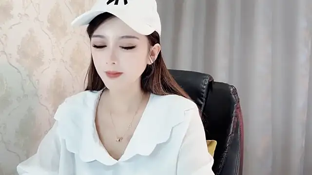 美女VIWVI在线直播