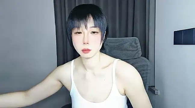 美女YIYI-520-520在线直播