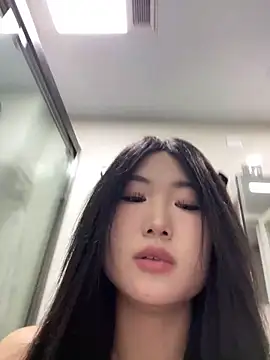 美女xyebobs在线直播